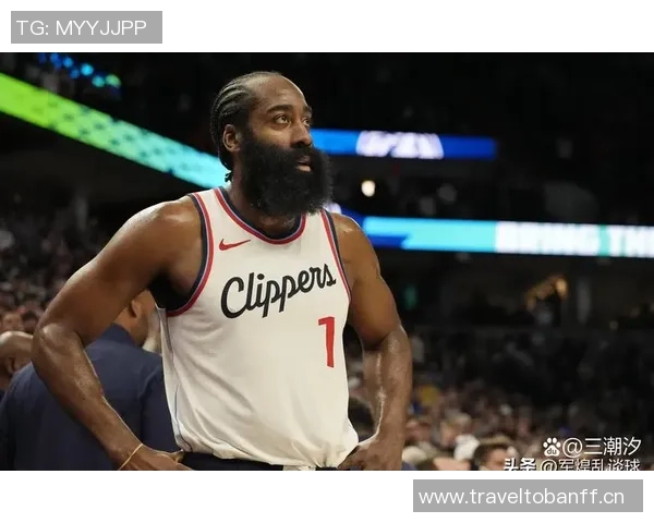 比尔称赞哈登无与伦比的名人堂地位强调其无私精神的重要性